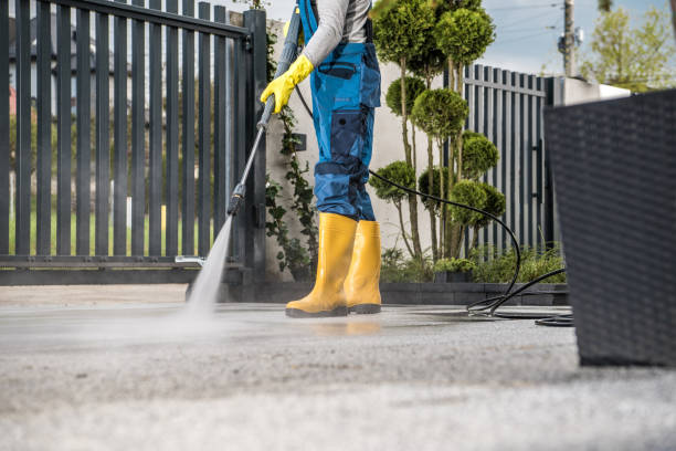 Why Choose Our Certified Pressure Washing Experts for Your Project Needs in Linntown, PA?